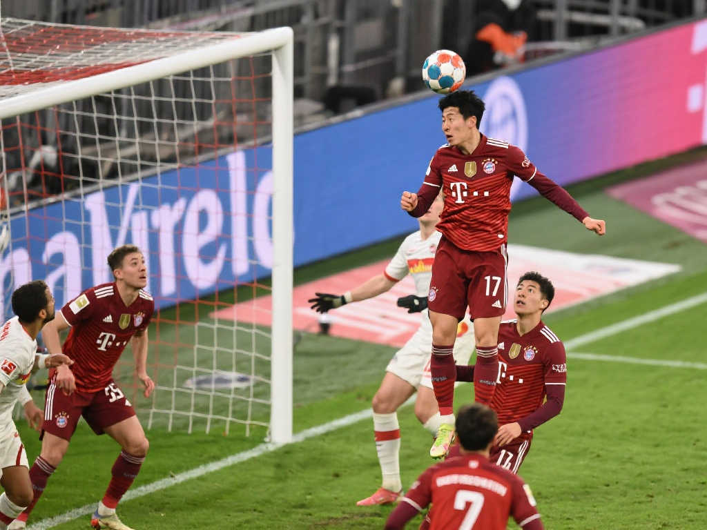 【德甲】凯恩联手金玟哉建功,拜仁客场2-1力克弗赖堡 【德甲】凯恩联手金玟哉建功,拜仁客场2-1力克弗赖堡