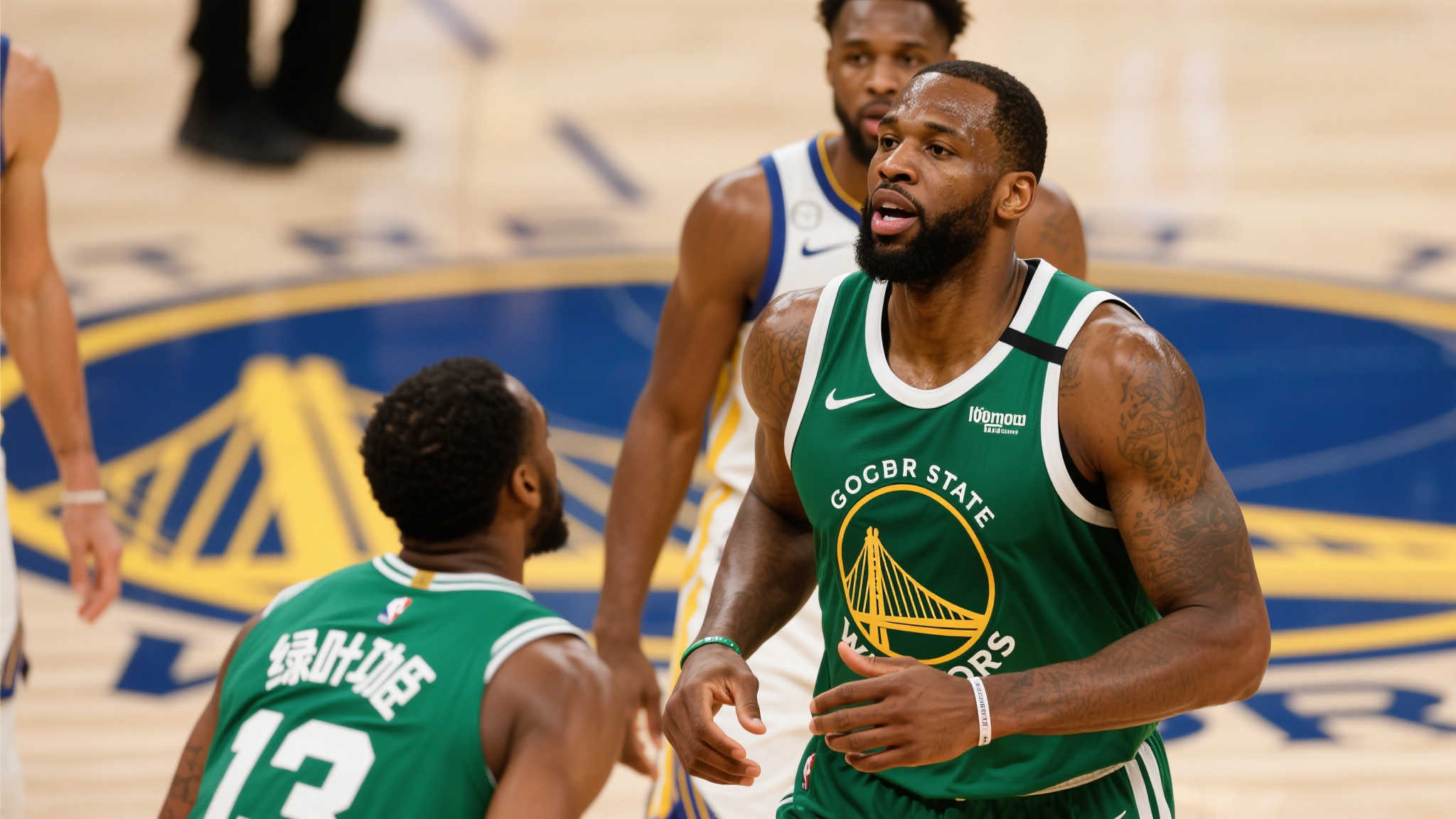 特纳精准投篮斩获6分，贡献4篮板1助攻